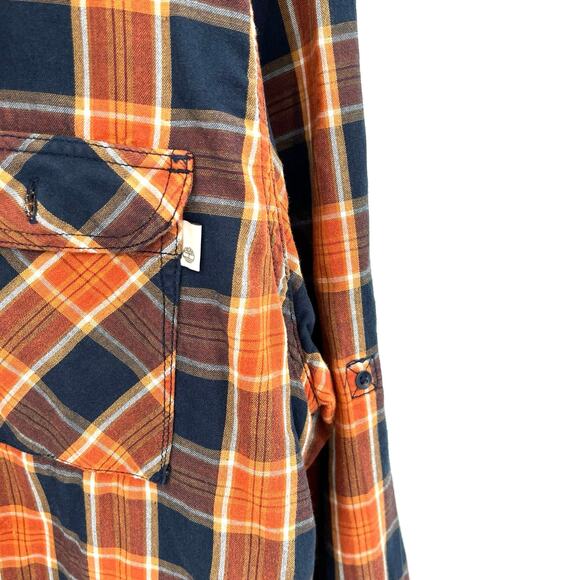 Timberland men’s regular fit plaid button front shirt - Picture 5 of 10